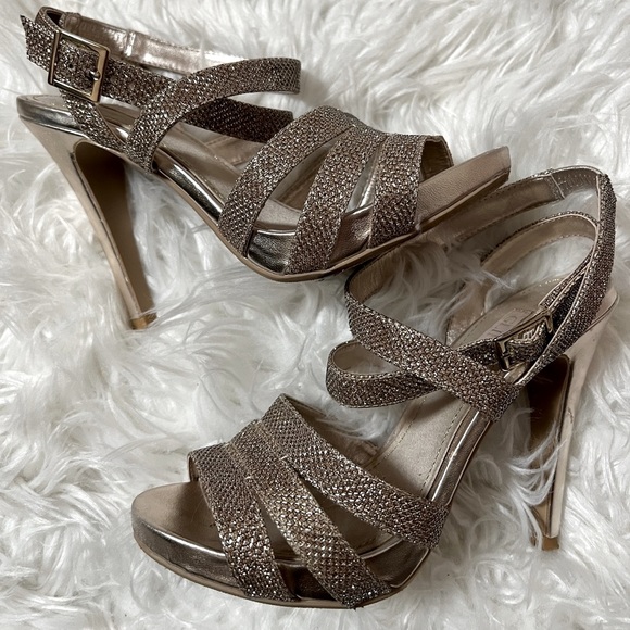 Glint Desi Platform Sandals - Champagne Shimmer 6M - Picture 1 of 5